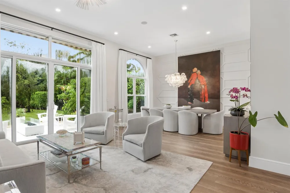 211 Sedona Way Palm Beach Gardens, FL 33418