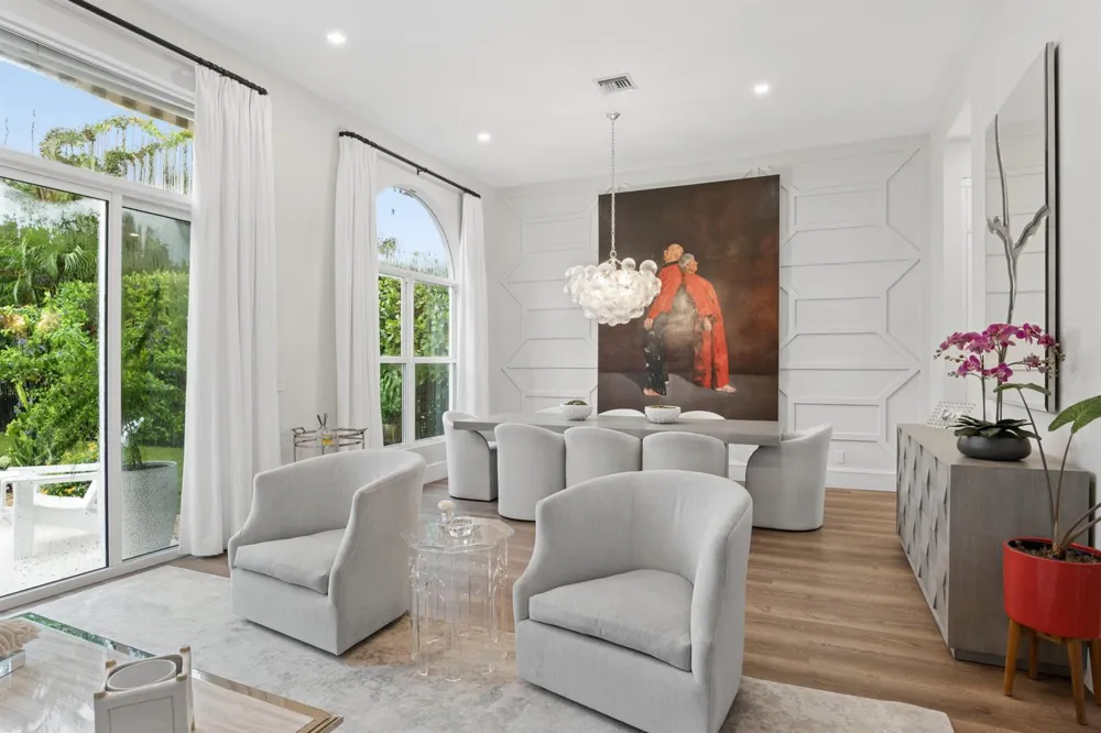 211 Sedona Way Palm Beach Gardens, FL 33418