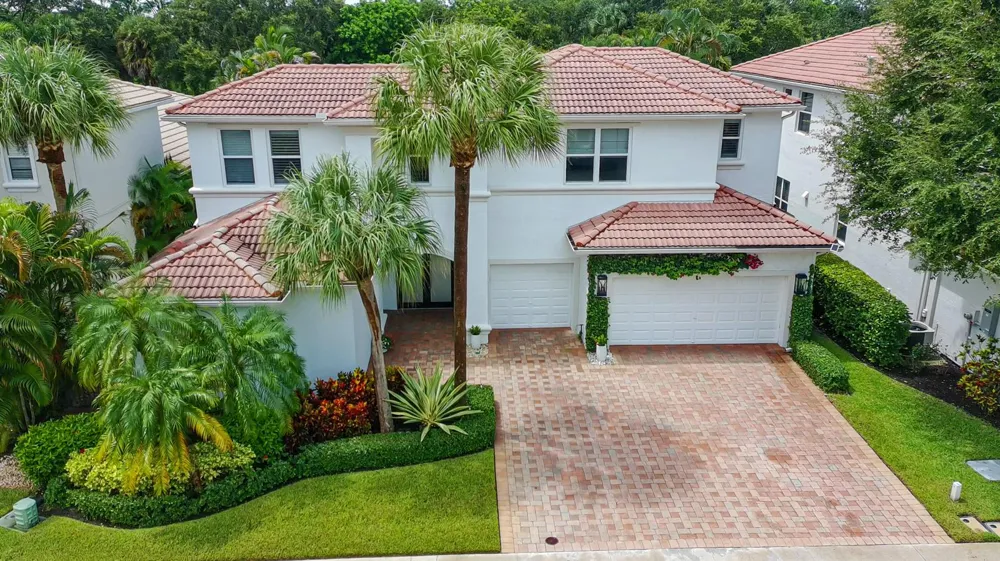 211 Sedona Way Palm Beach Gardens, FL 33418