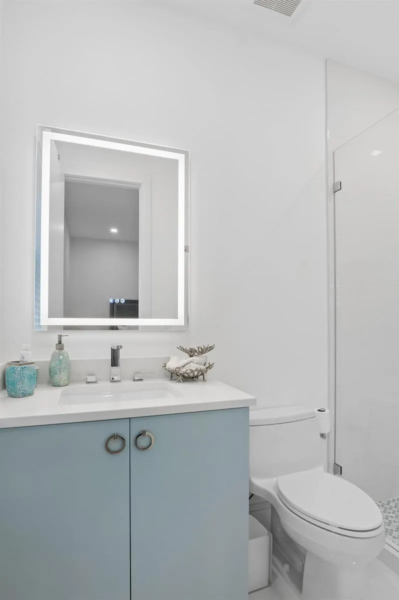 211 Sedona Way Palm Beach Gardens, FL 33418