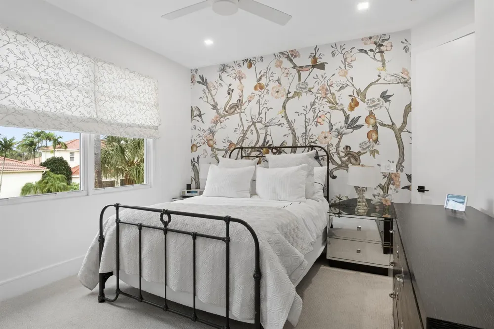211 Sedona Way Palm Beach Gardens, FL 33418
