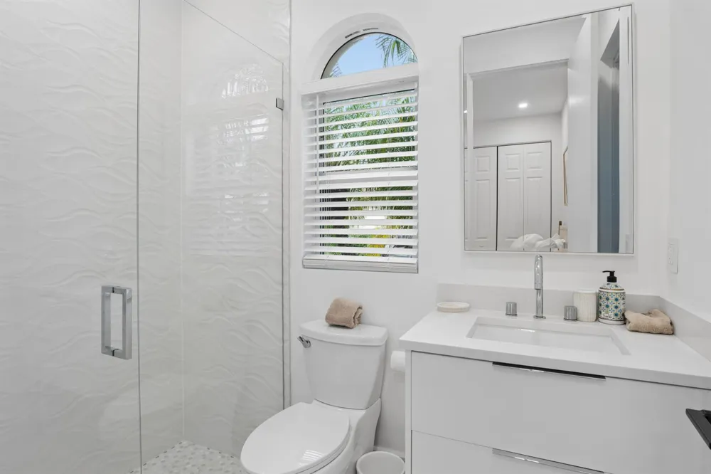 211 Sedona Way Palm Beach Gardens, FL 33418