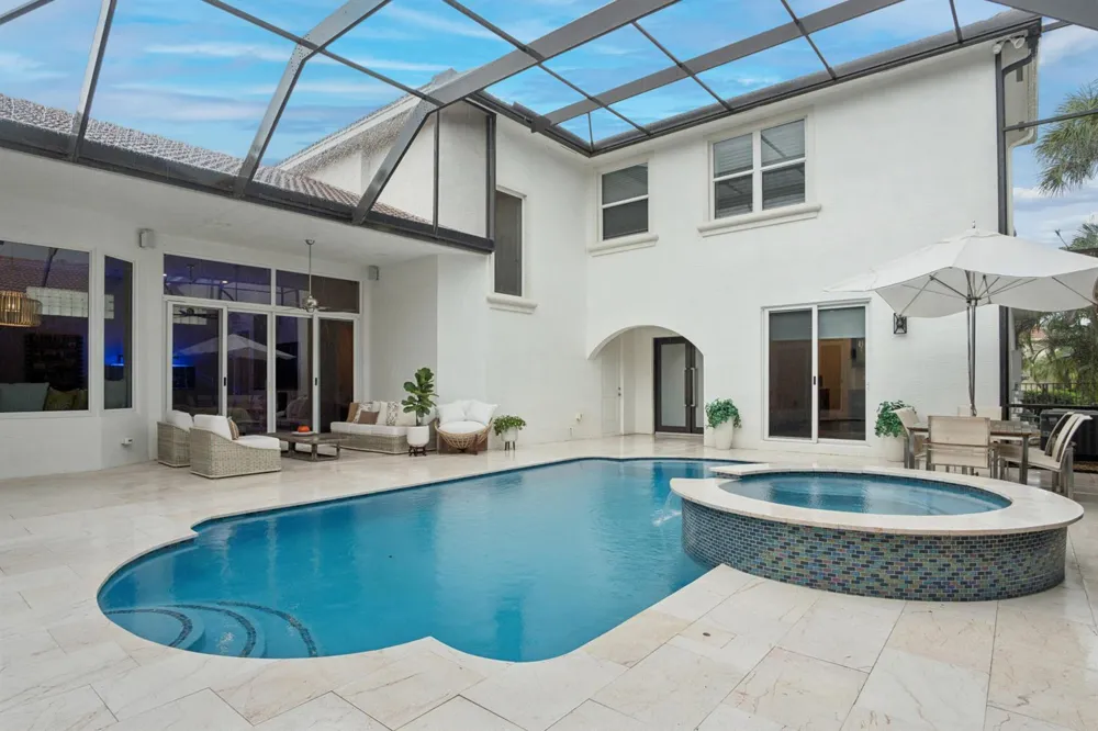 211 Sedona Way Palm Beach Gardens, FL 33418