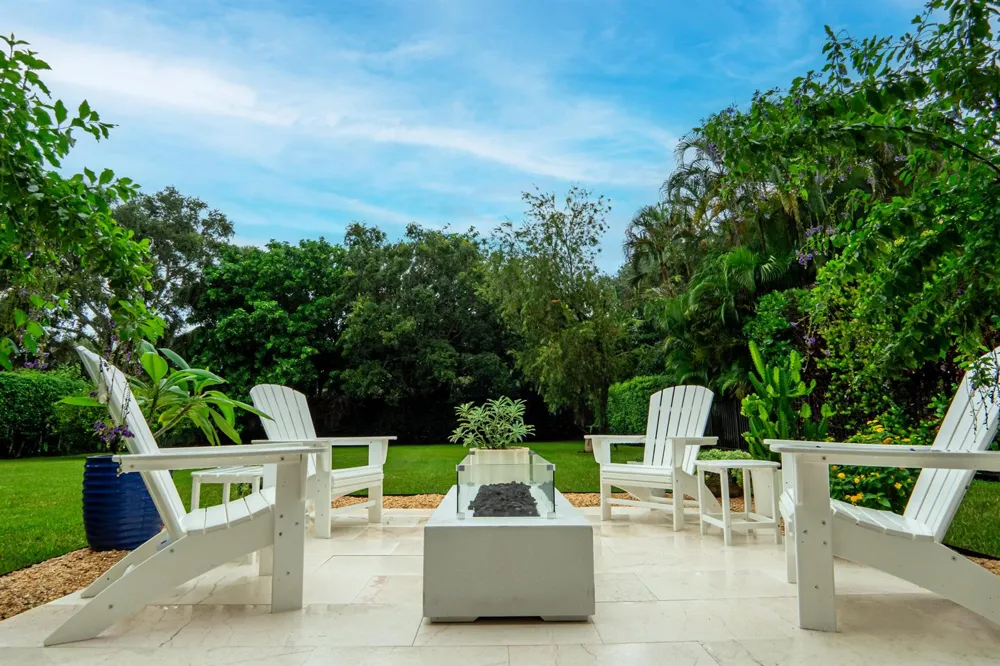 211 Sedona Way Palm Beach Gardens, FL 33418