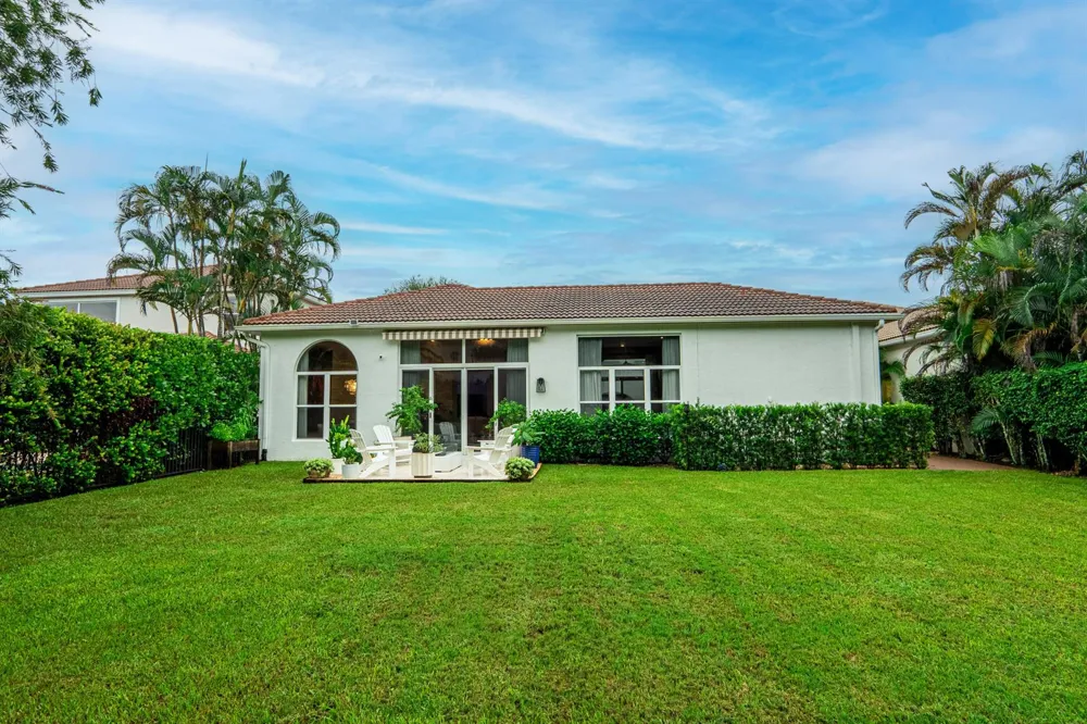 211 Sedona Way Palm Beach Gardens, FL 33418