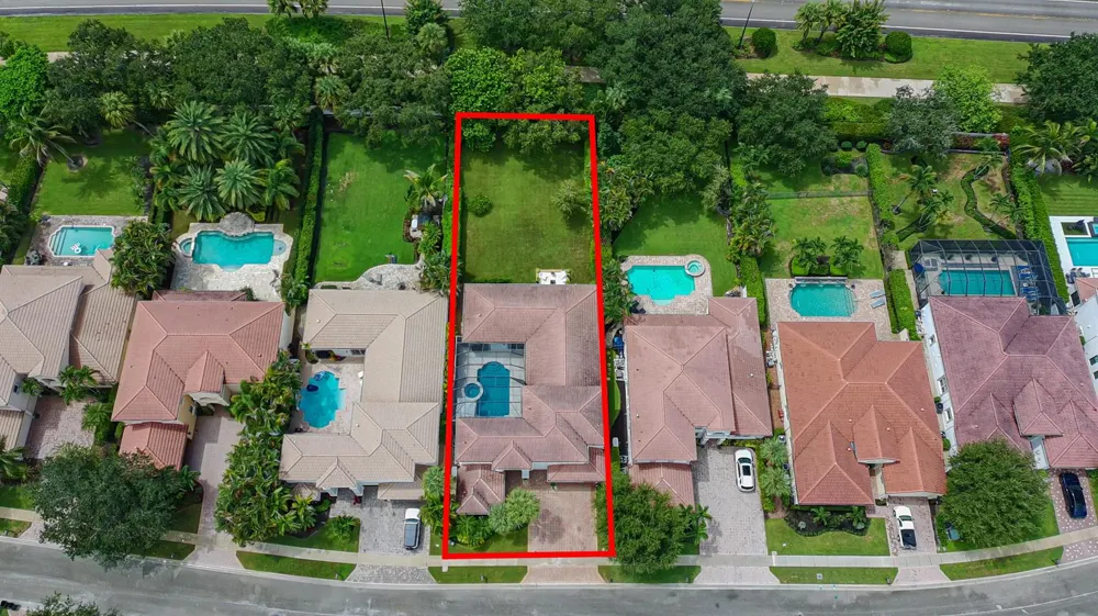 211 Sedona Way Palm Beach Gardens, FL 33418