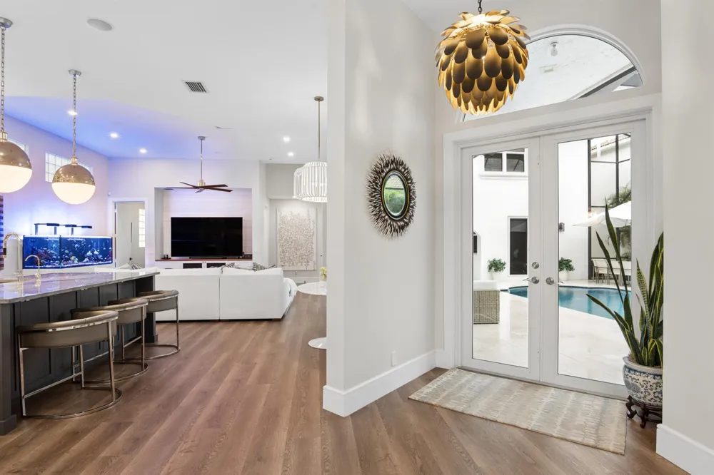 211 Sedona Way Palm Beach Gardens, FL 33418
