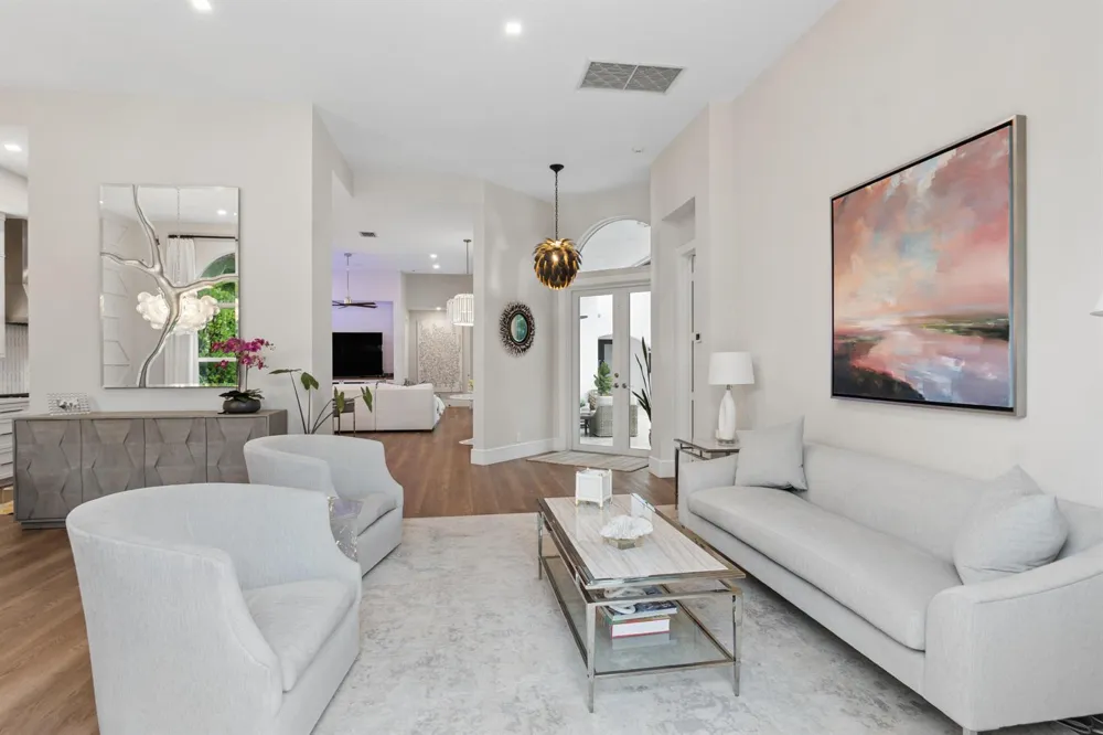 211 Sedona Way Palm Beach Gardens, FL 33418