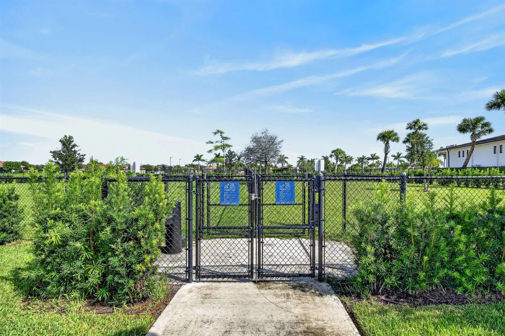 15811 Key Biscayne Lane Westlake, FL 33470