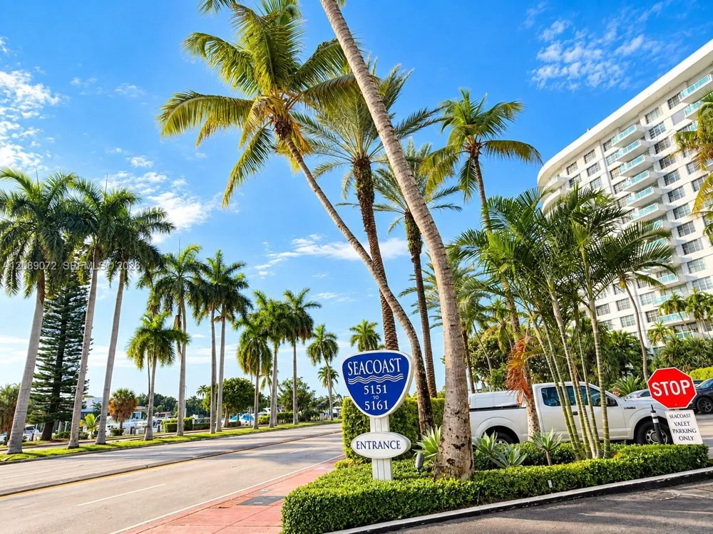 5161 Collins Ave #310 Miami Beach, FL 33140