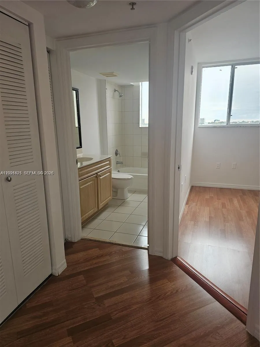102 SW 6th Ave #604 Miami, FL 33130