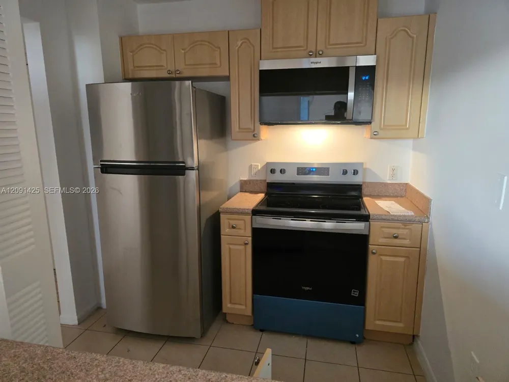 102 SW 6th Ave #604 Miami, FL 33130