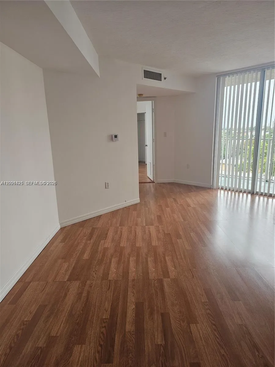 102 SW 6th Ave #604 Miami, FL 33130