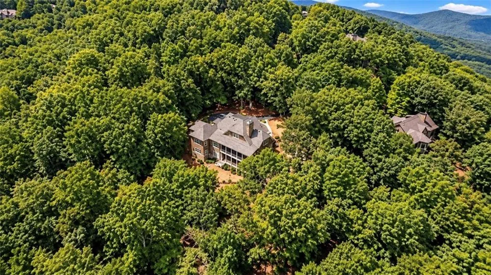 973 Cox Mountain Drive Big Canoe, GA 30143