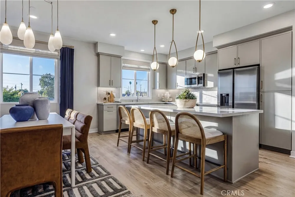 12820 Cyan Ct. #50 Hawthorne, CA 90250