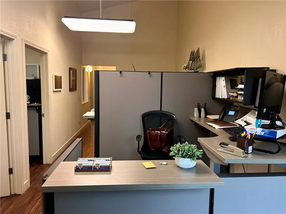 860 Walnut #C San Luis Obispo, CA 93401