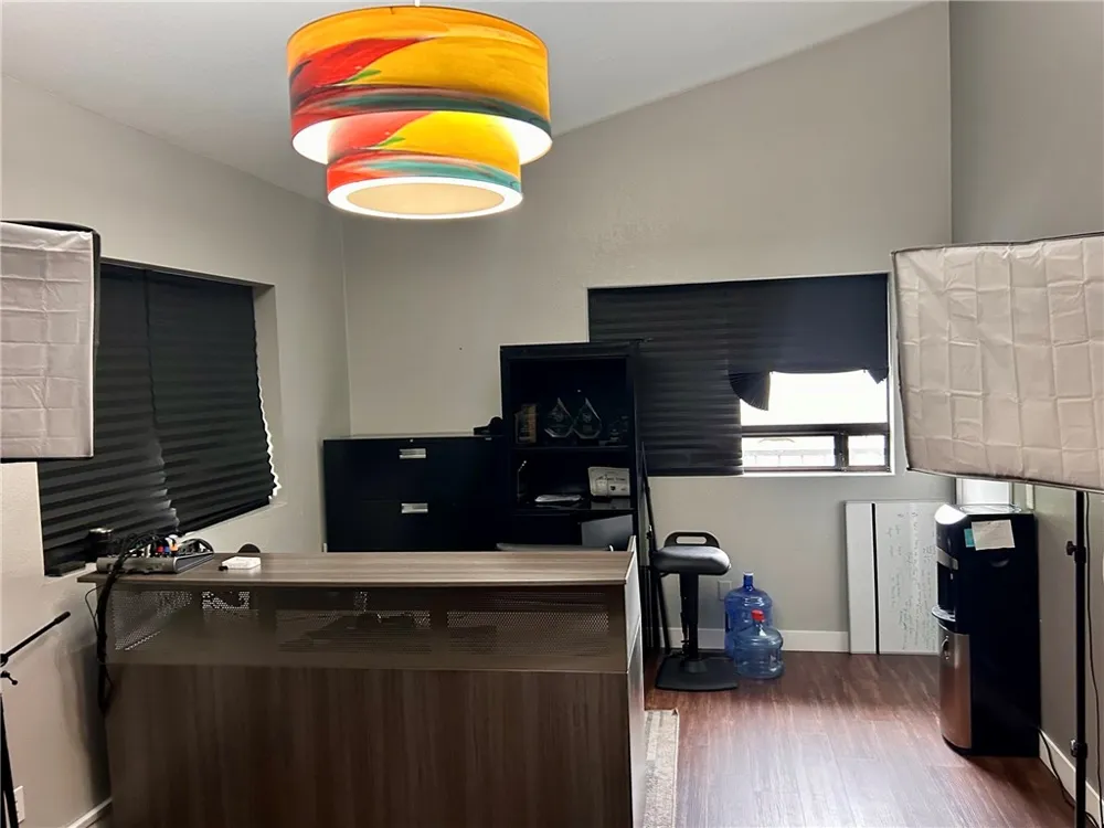 860 Walnut #C San Luis Obispo, CA 93401