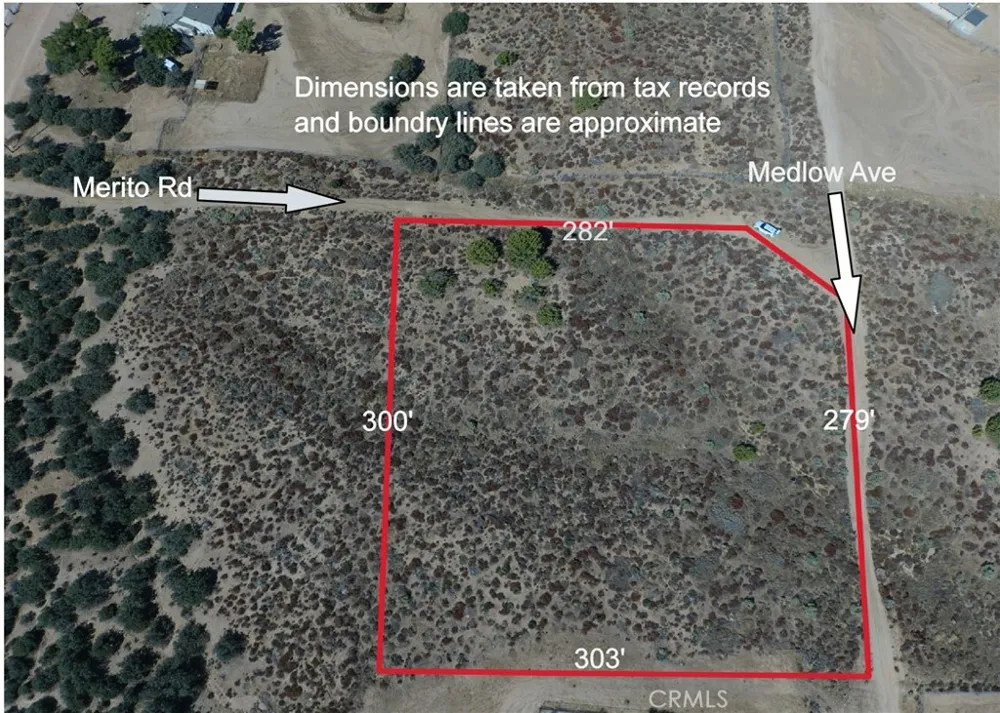 Medlow Oak Hills, CA 92344
