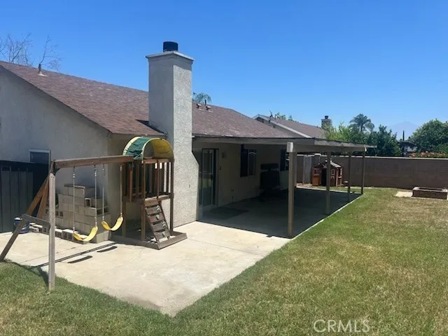2283 Chatka San Bernardino, CA 92410