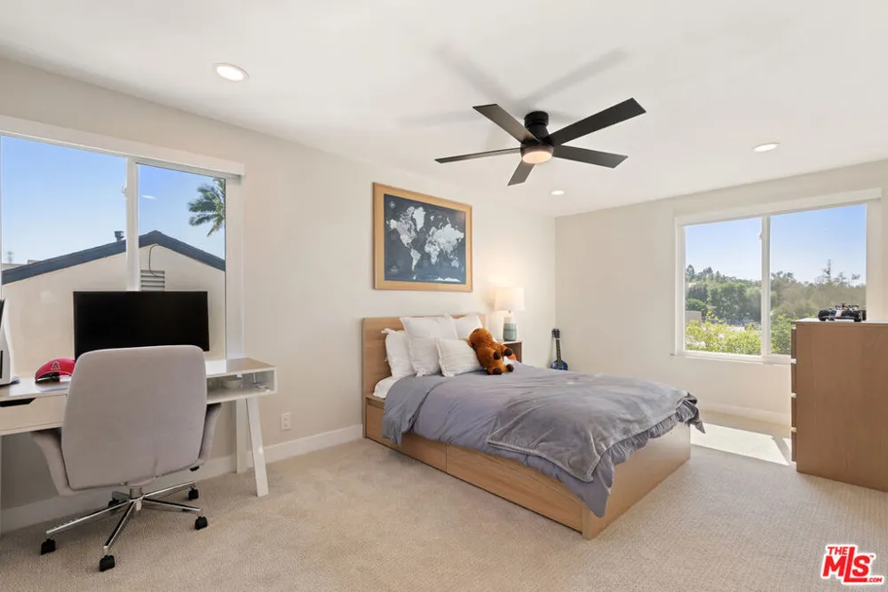 25401 Champlain Road Laguna Hills, CA 92653