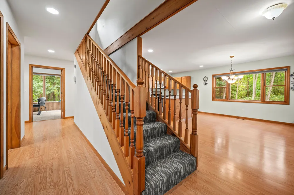 5471 Little Paw Paw Lake Road Coloma, MI 49038