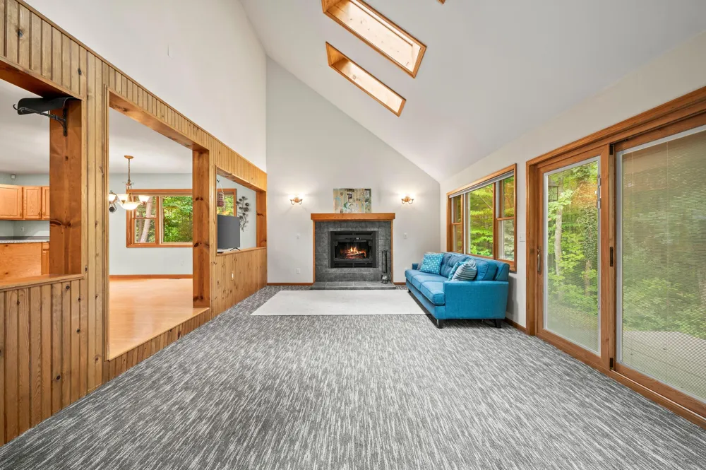 5471 Little Paw Paw Lake Road Coloma, MI 49038
