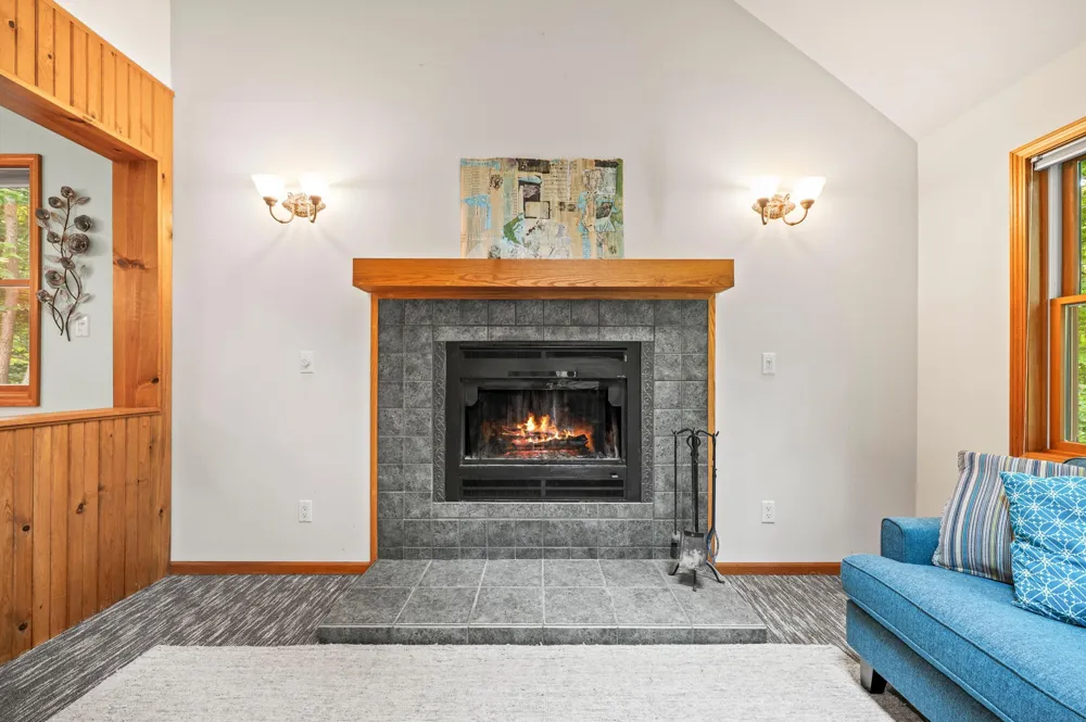 5471 Little Paw Paw Lake Road Coloma, MI 49038