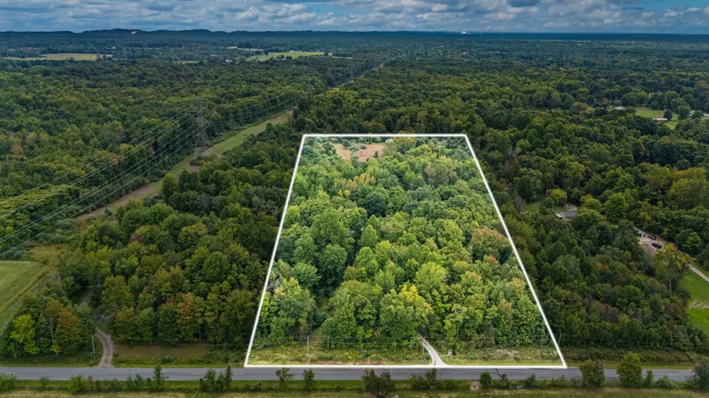 5471 Little Paw Paw Lake Road Coloma, MI 49038