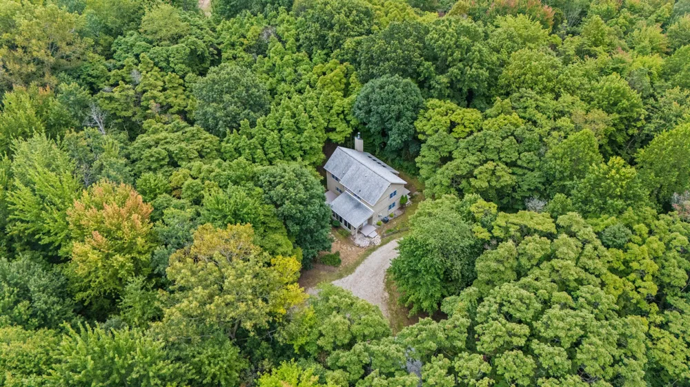 5471 Little Paw Paw Lake Road Coloma, MI 49038
