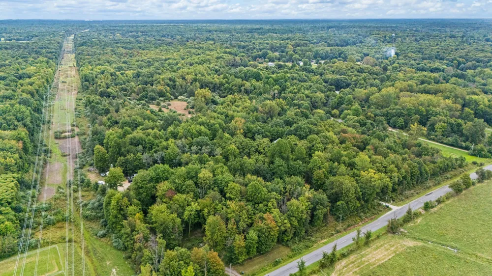 5471 Little Paw Paw Lake Road Coloma, MI 49038