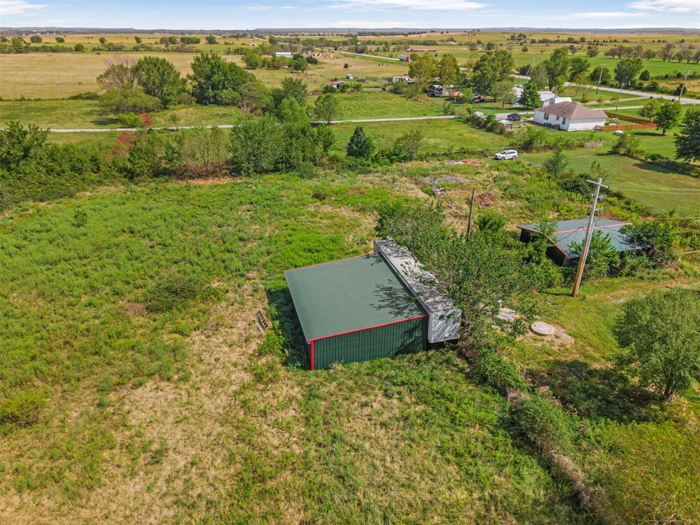 768 E Main Street Adair, OK 74330