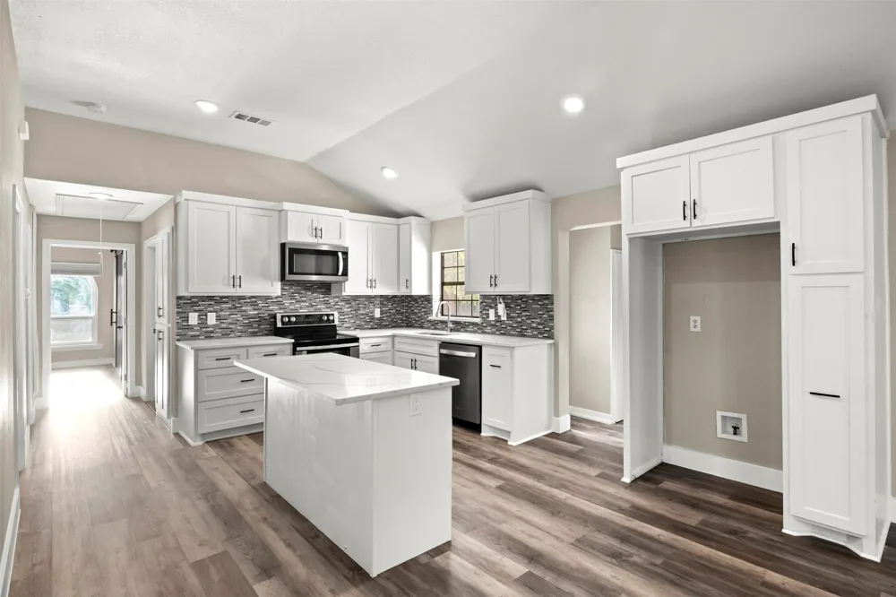 360 Rockett Lane Pecan Hill, TX 75154