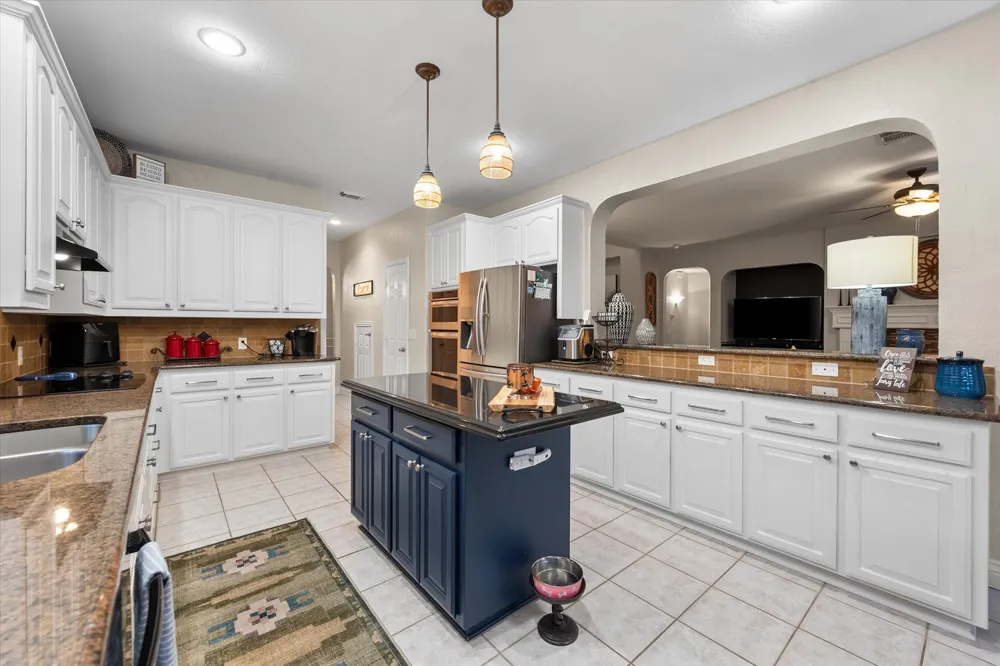 245 Bear Hollow Keller, TX 76248
