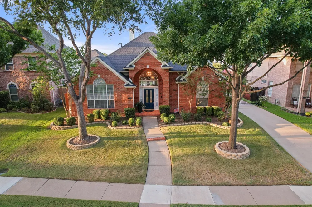 245 Bear Hollow Keller, TX 76248