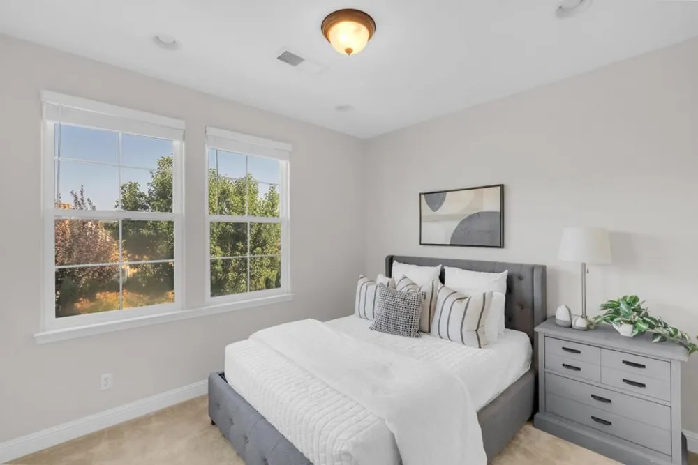 1725 Espana Way Morgan Hill, CA 95037