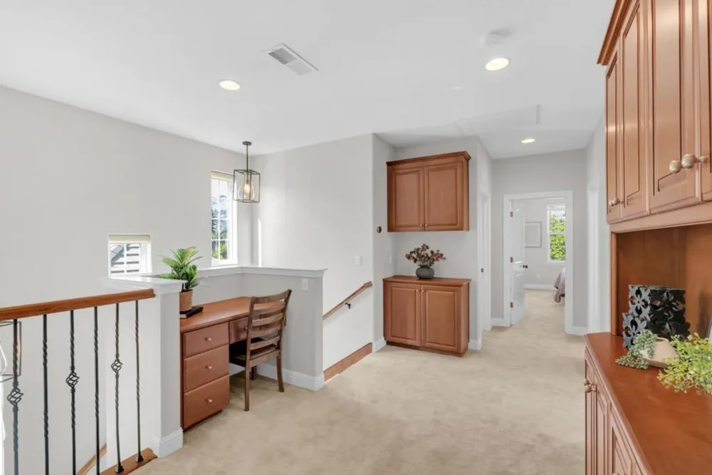 1725 Espana Way Morgan Hill, CA 95037