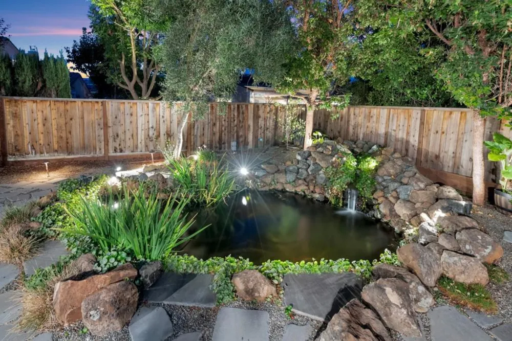 1725 Espana Way Morgan Hill, CA 95037