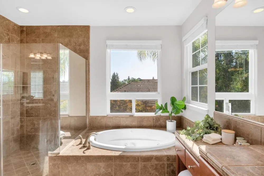 1725 Espana Way Morgan Hill, CA 95037