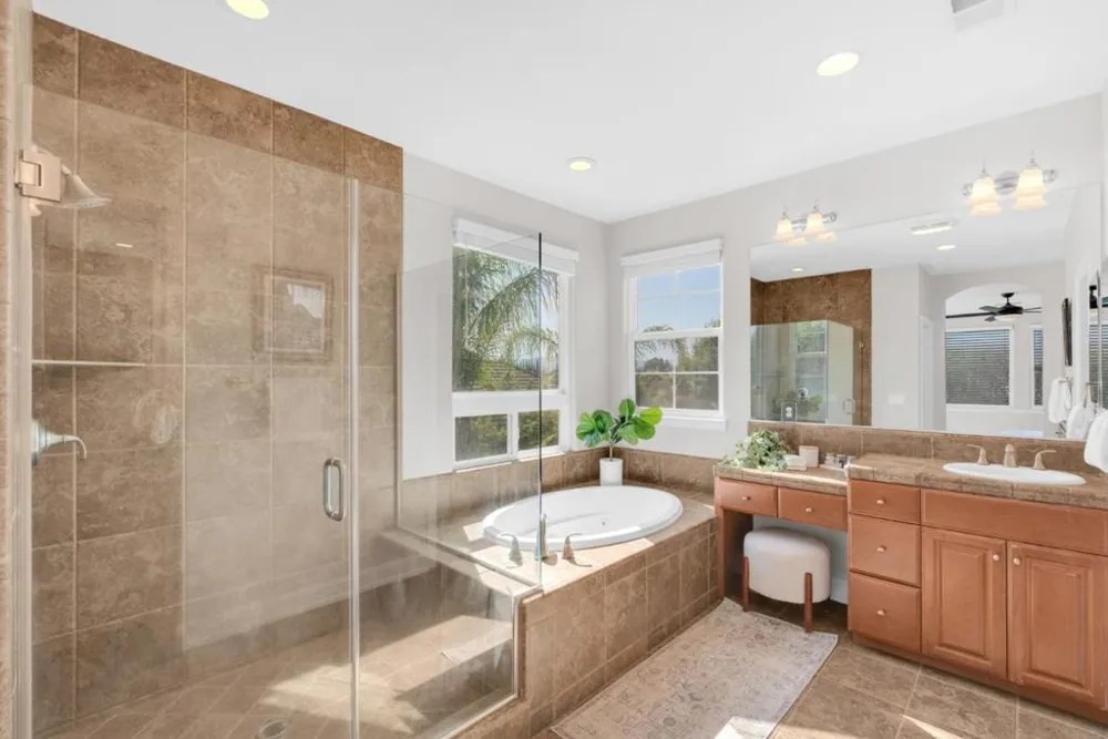 1725 Espana Way Morgan Hill, CA 95037
