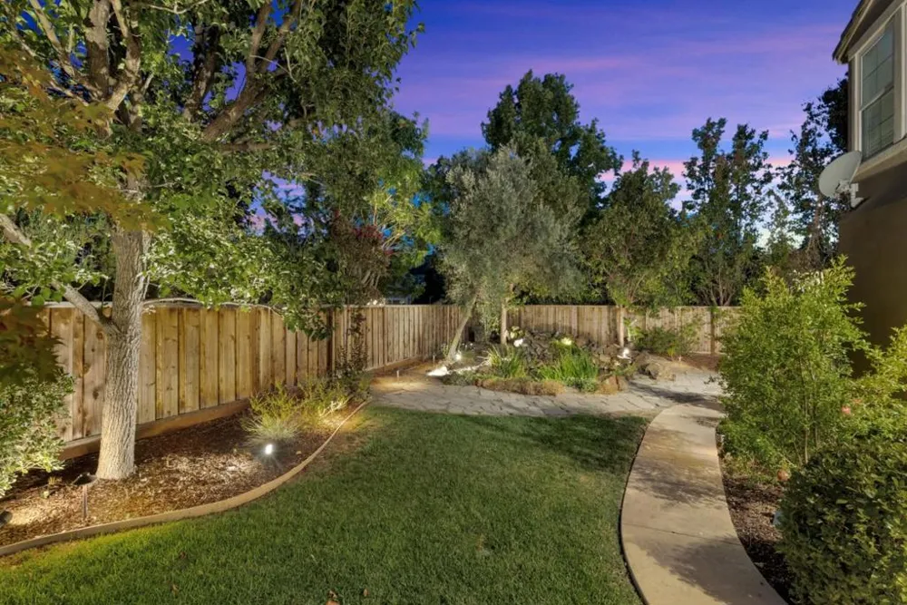 1725 Espana Way Morgan Hill, CA 95037