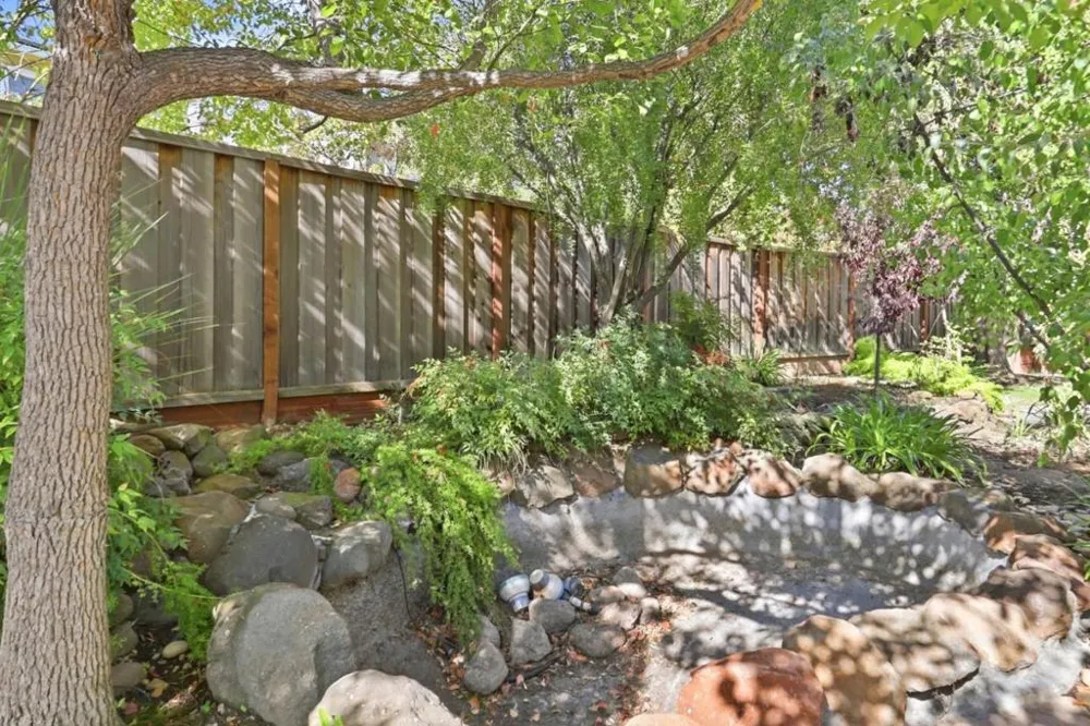 18896 Woodleigh Court Saratoga, CA 95070