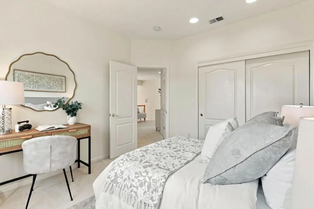 18896 Woodleigh Court Saratoga, CA 95070