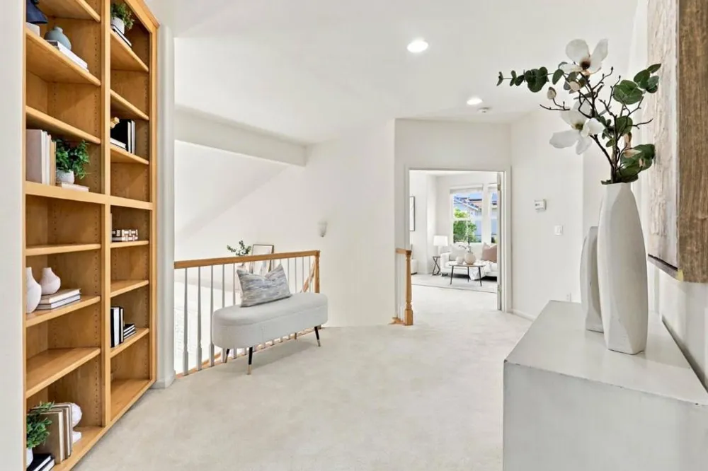 18896 Woodleigh Court Saratoga, CA 95070