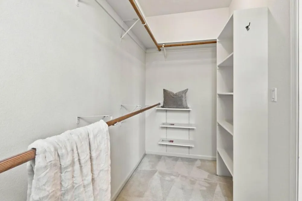 18896 Woodleigh Court Saratoga, CA 95070