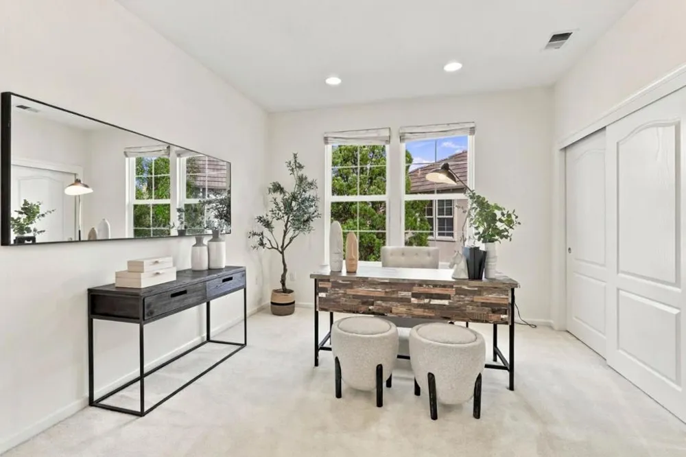 18896 Woodleigh Court Saratoga, CA 95070