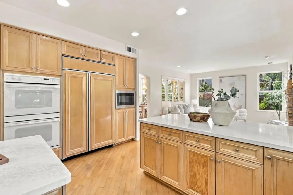 18896 Woodleigh Court Saratoga, CA 95070