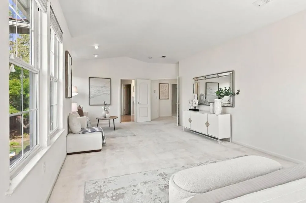 18896 Woodleigh Court Saratoga, CA 95070