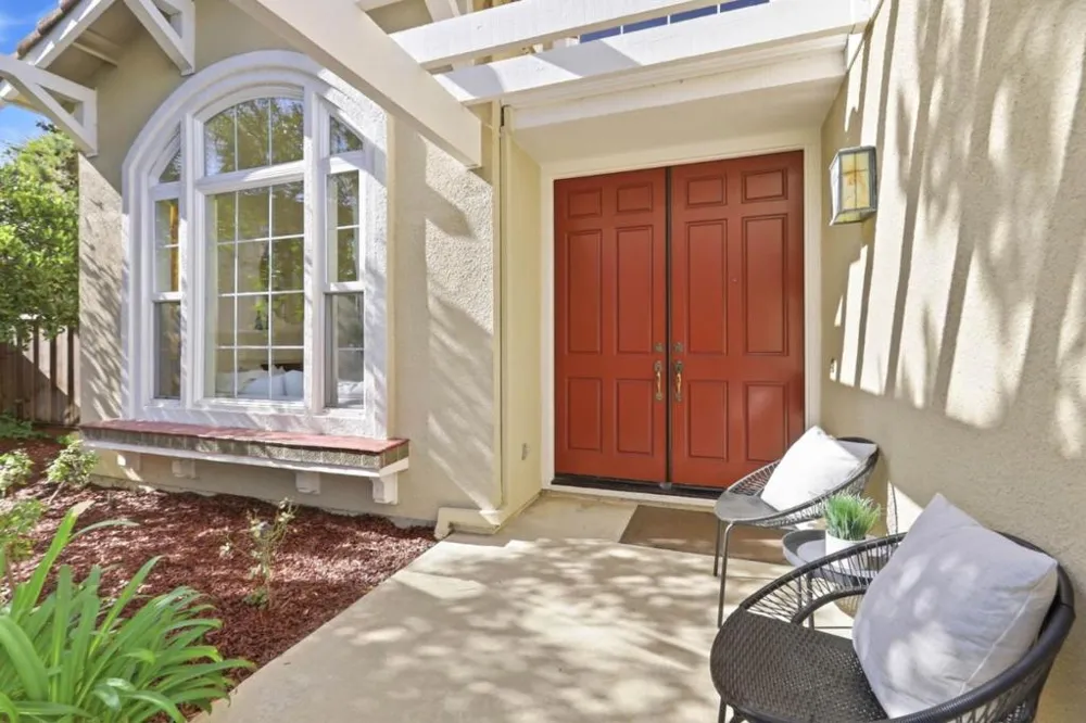 18896 Woodleigh Court Saratoga, CA 95070