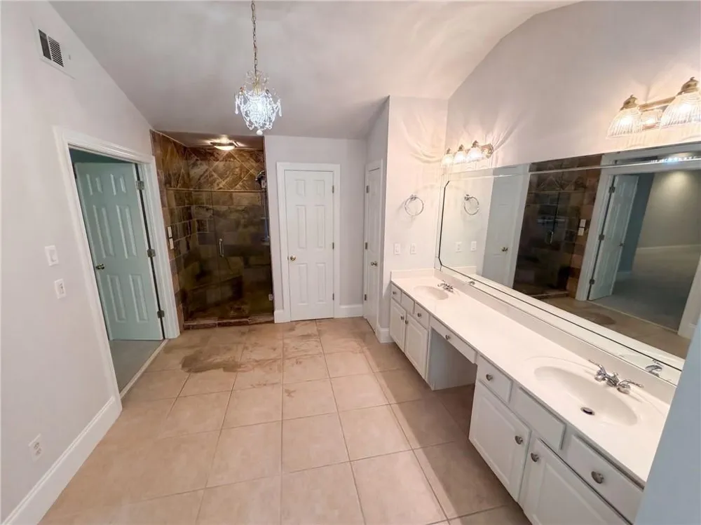 3725 Wescott Way Sandy Springs, GA 30319