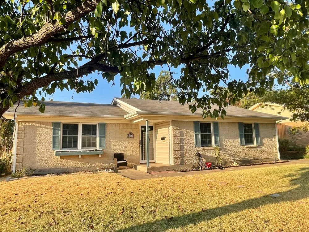 714 Timberlake Circle Richardson, TX 75080